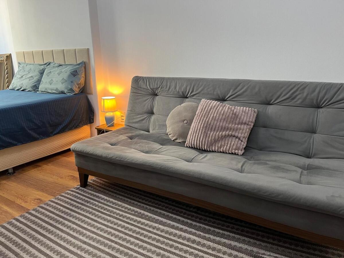 Apartamento Loft No Centro- Lapa, Consulado, Praia, Metro And Ar! *